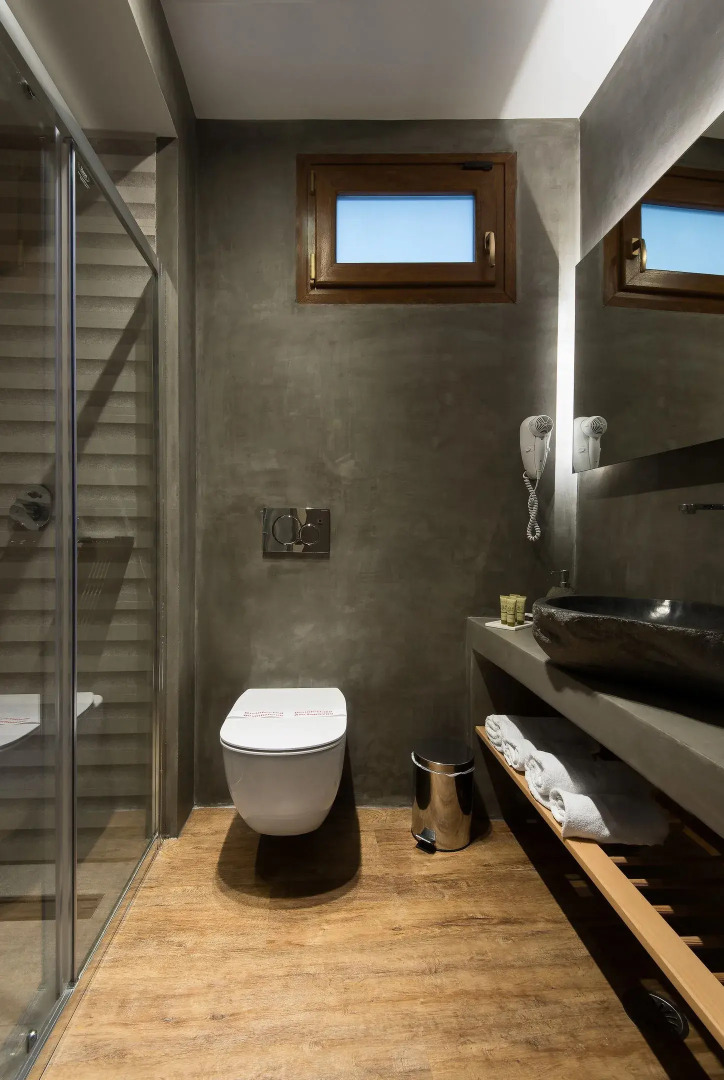 Maniatis Hotels & Resorts