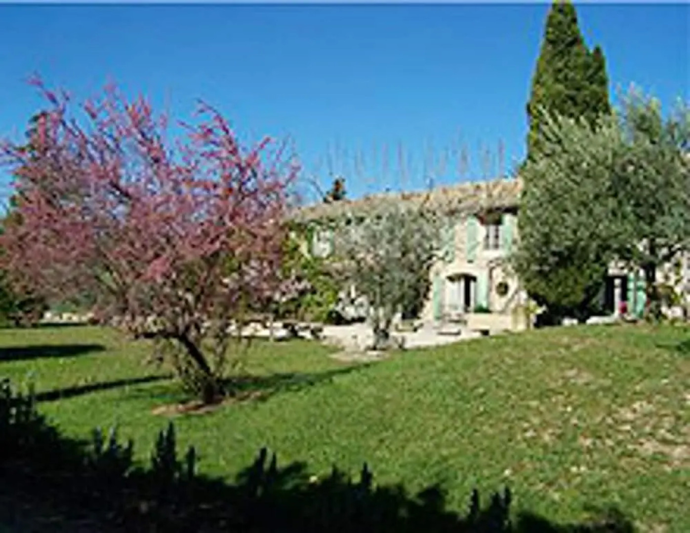 House With 4 Bedrooms in Cavaillon, With Pool Access, Enclosed Garden