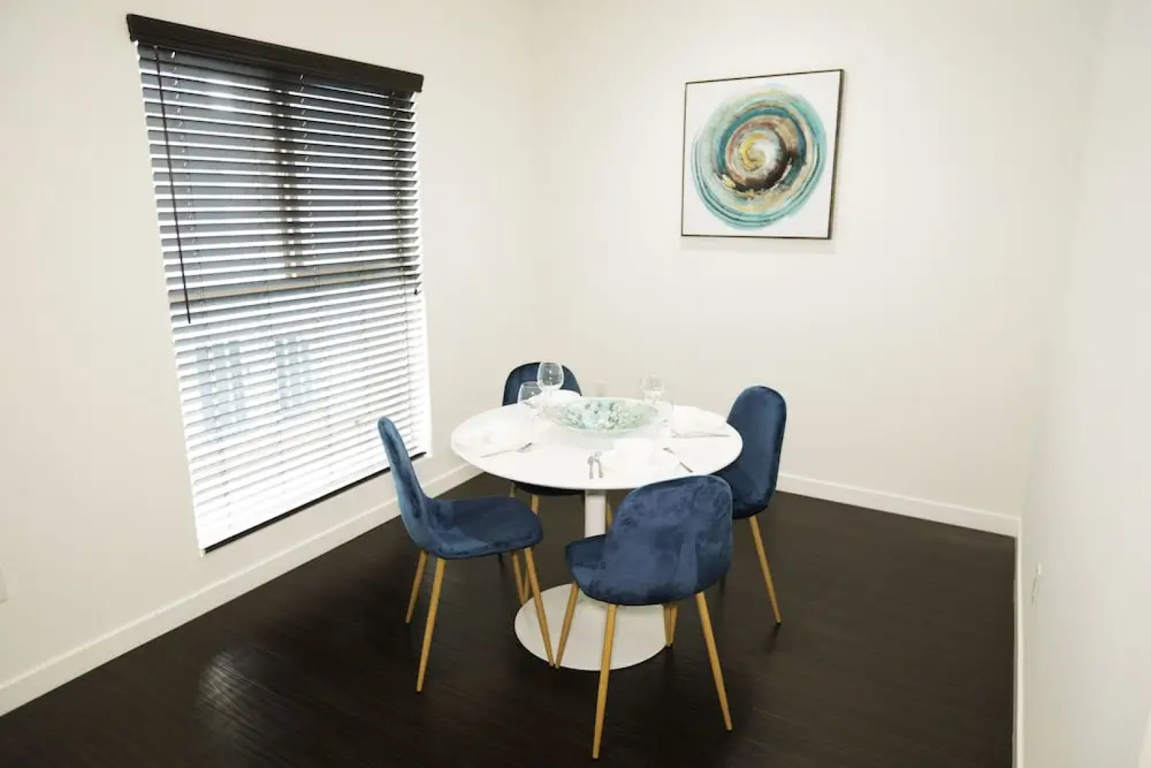 Hollywood Central Suites