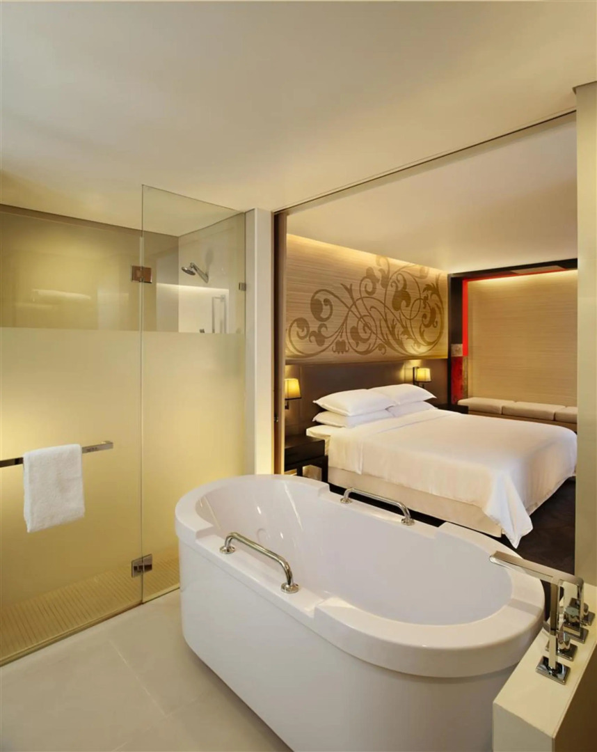 Four Points by Sheraton Bangkok, Sukhumvit 15