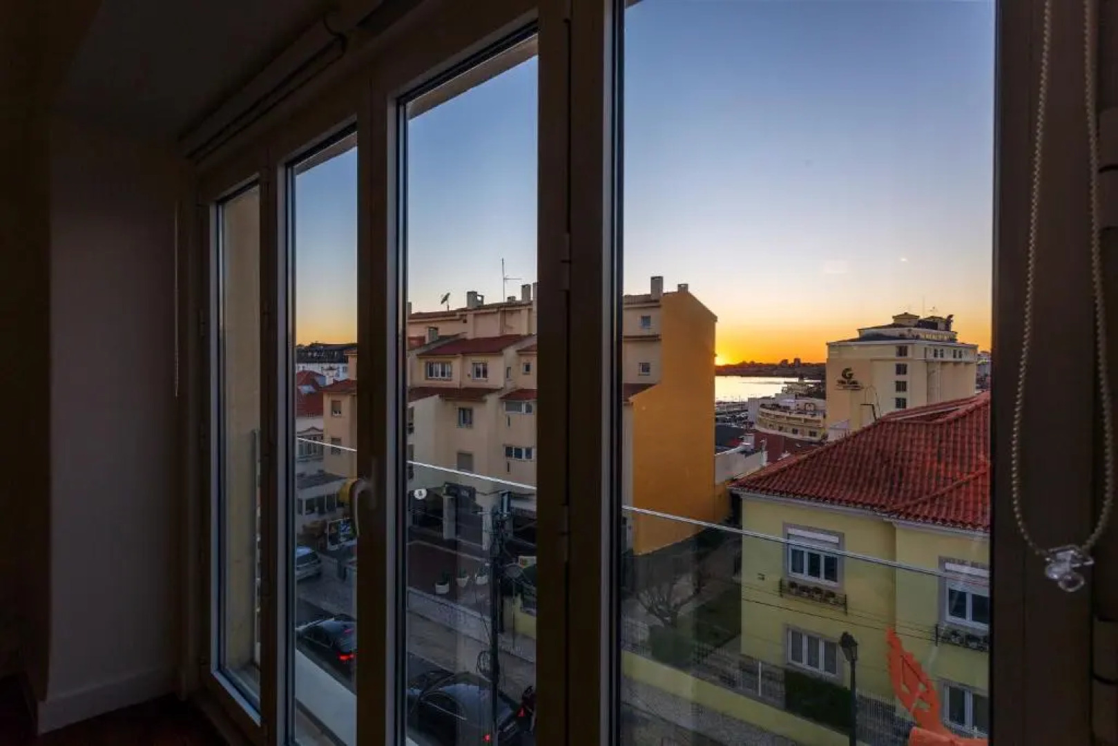 Chalet Estoril Luxury Apartments