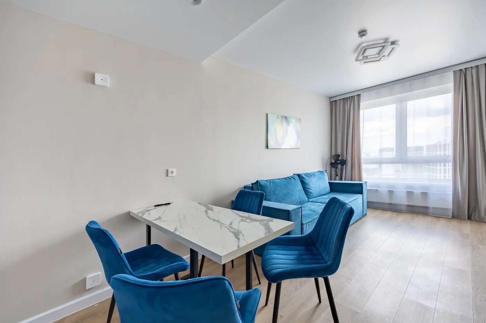 Апартаменты ArtSolnce Аминьевская 2