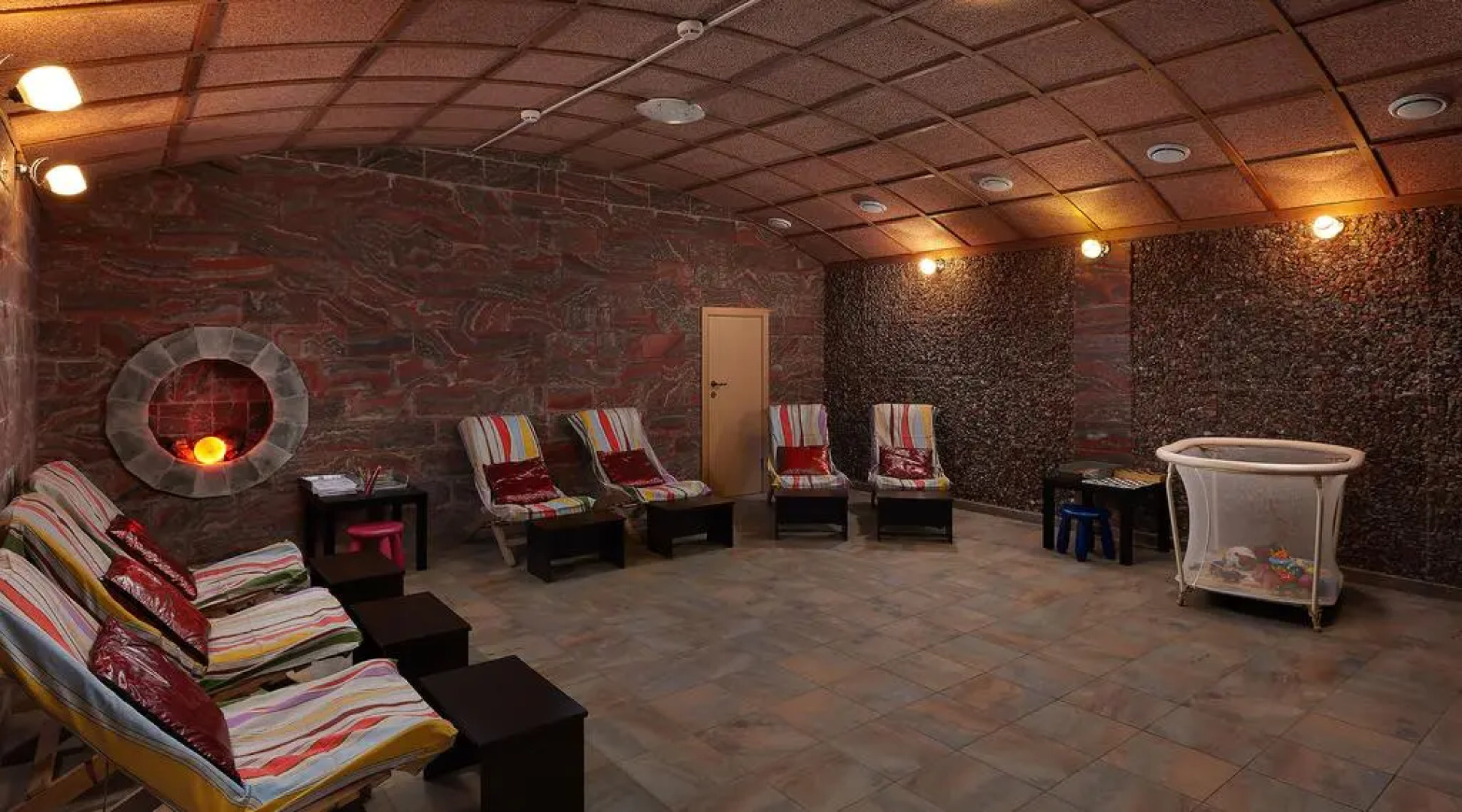 Семейный курорт Утес