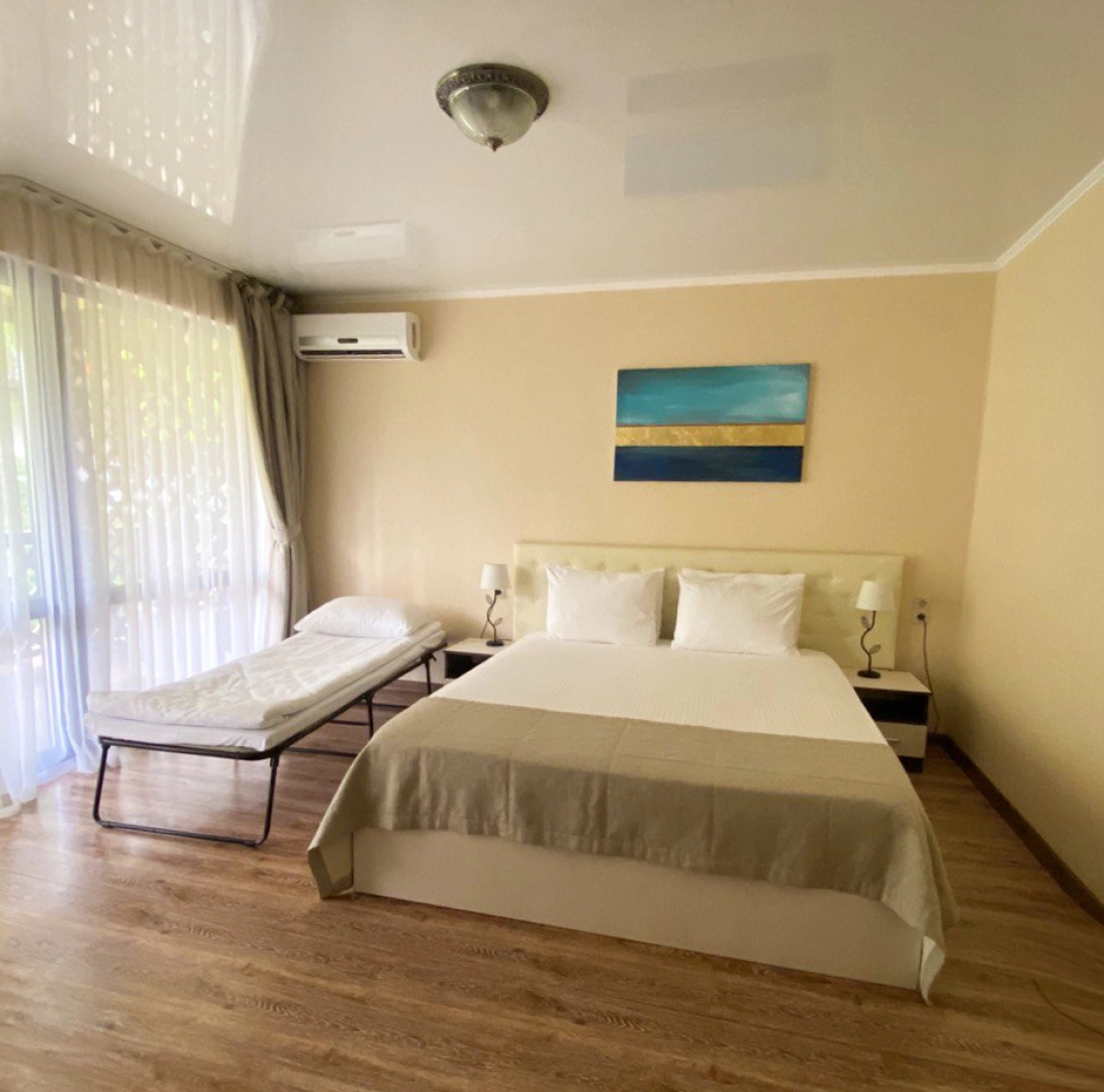 Мини-Отель Green Wood