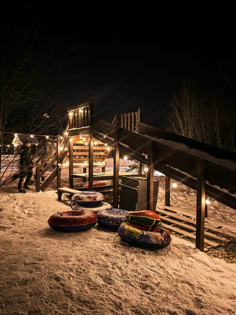 Глэмпинг А у реки