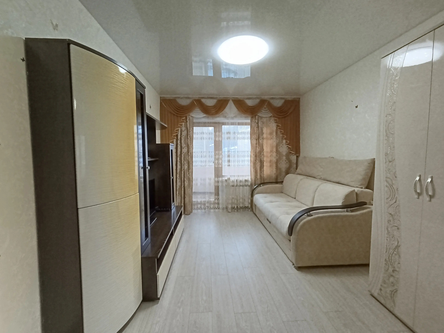 Квартира Трехкомнатная