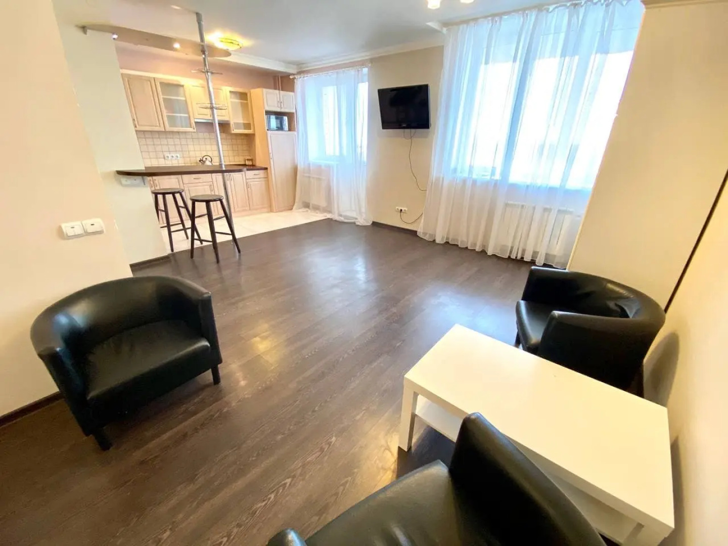 Апартаменты большая студия в новострое