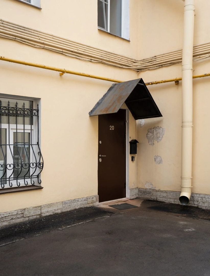 Апартаменты Let Your Flat Season