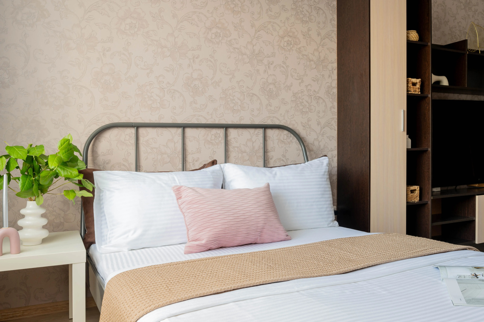 Апартаменты Вгости33 Мира 2-В