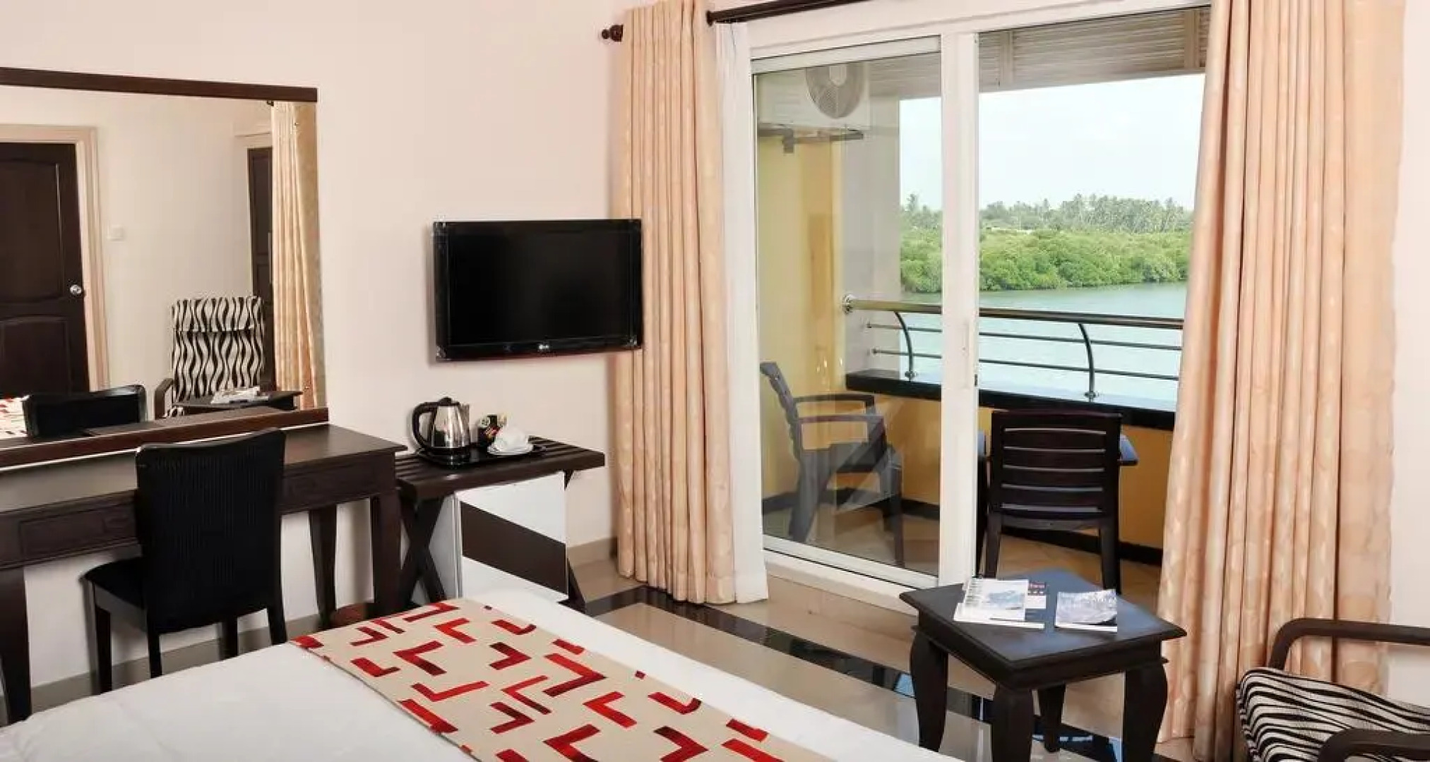 Гостевой Дом Choy's Waterfront Residence