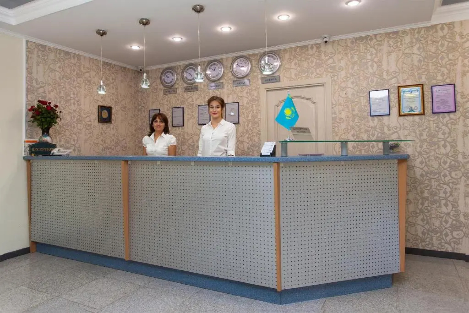 Rahat Hotel