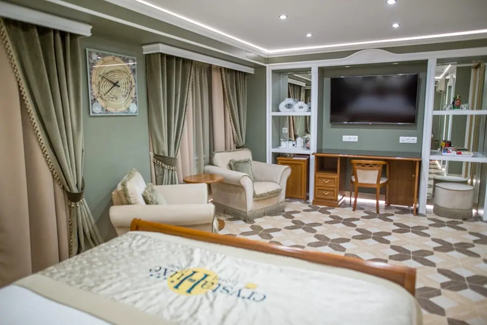 Гостиница Кристалл Люкс