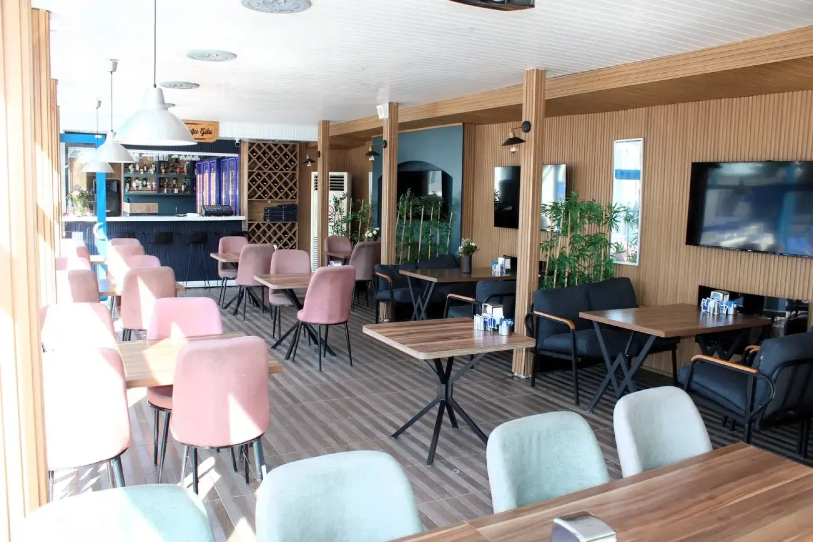 Апартаменты Mavi Restaurant & Apartments 1