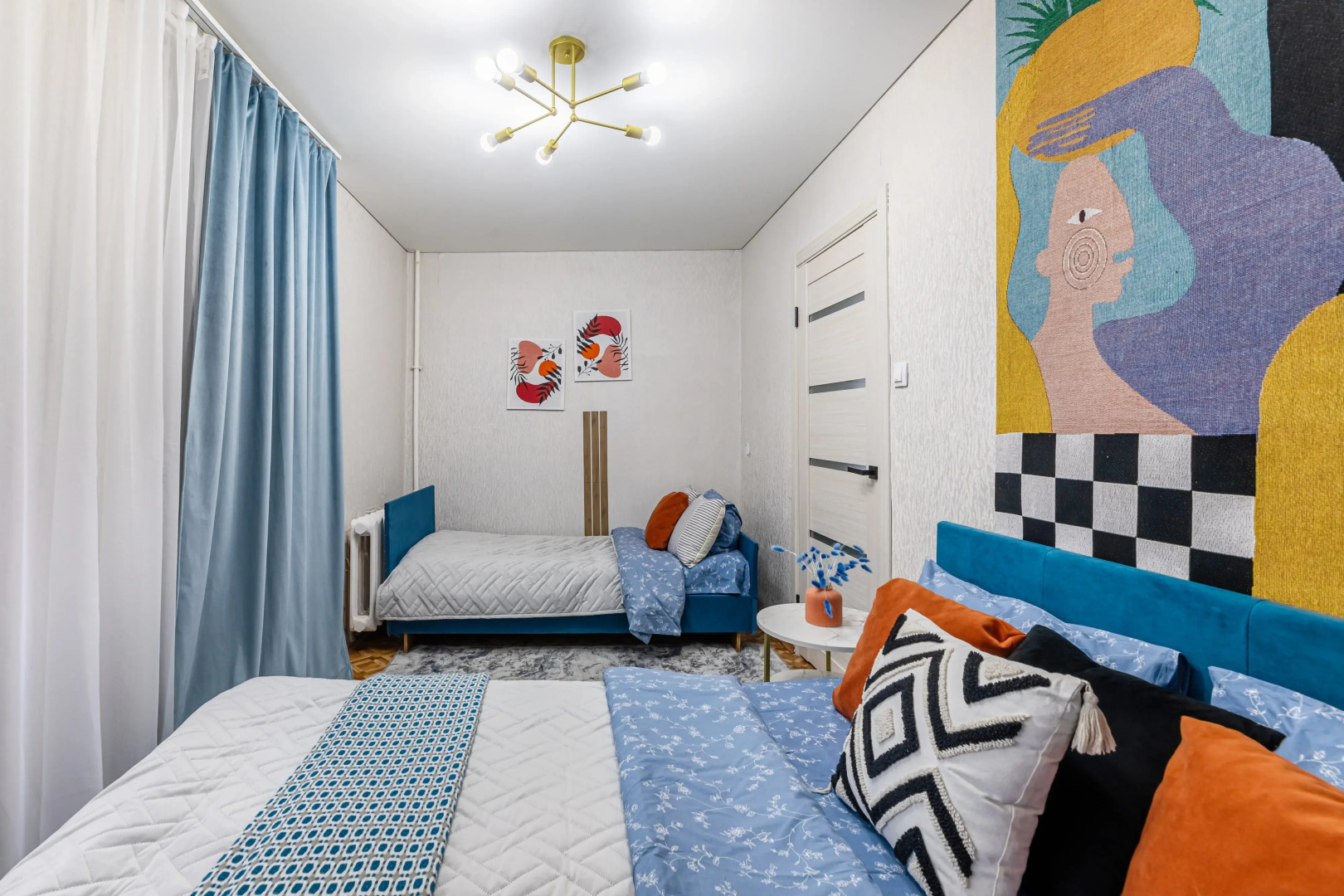 Апартаменты TatAparts двухкомнатные у Кремля