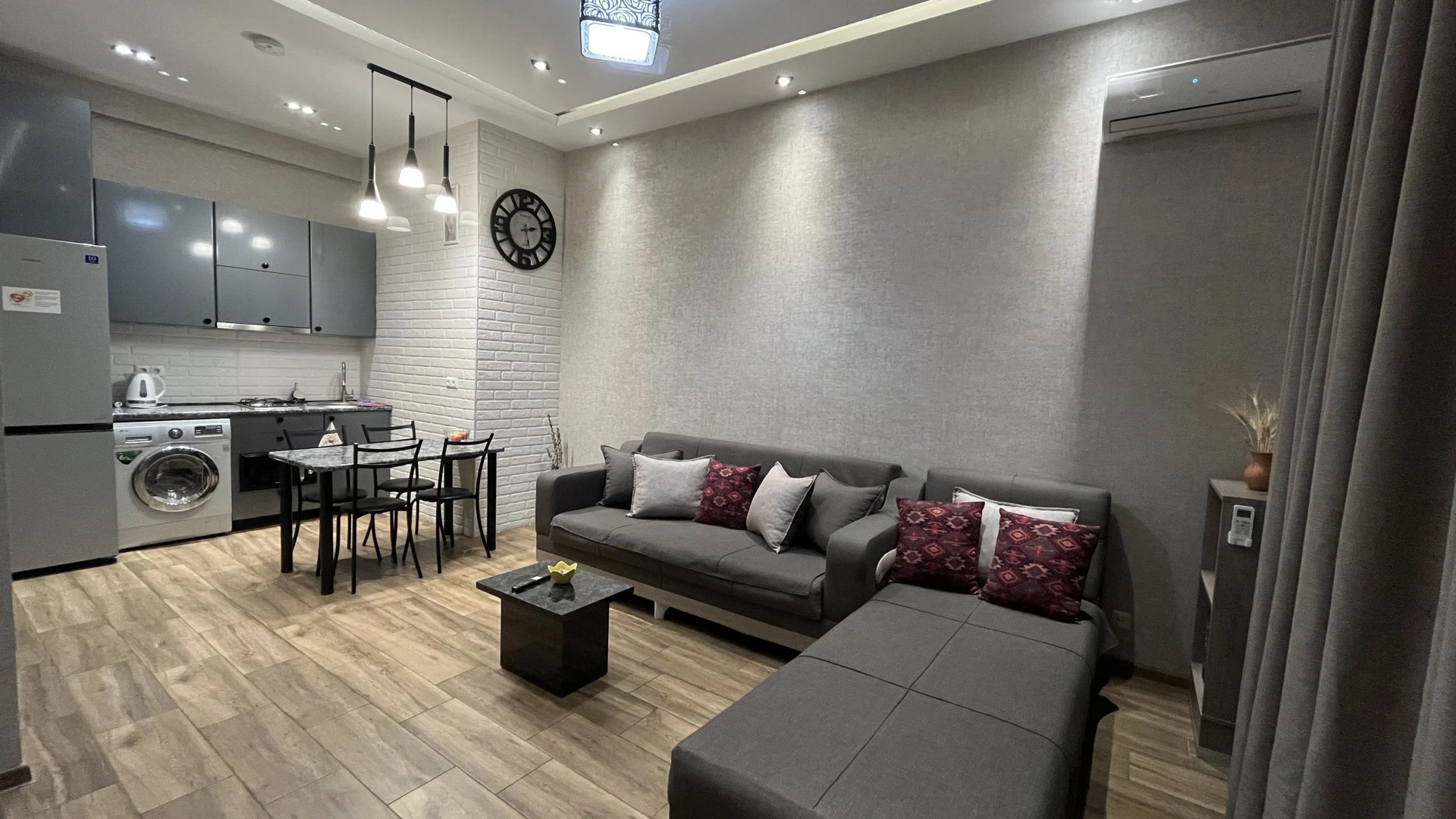 Апартаменты Modern Rustaveli Center of Tbilisi