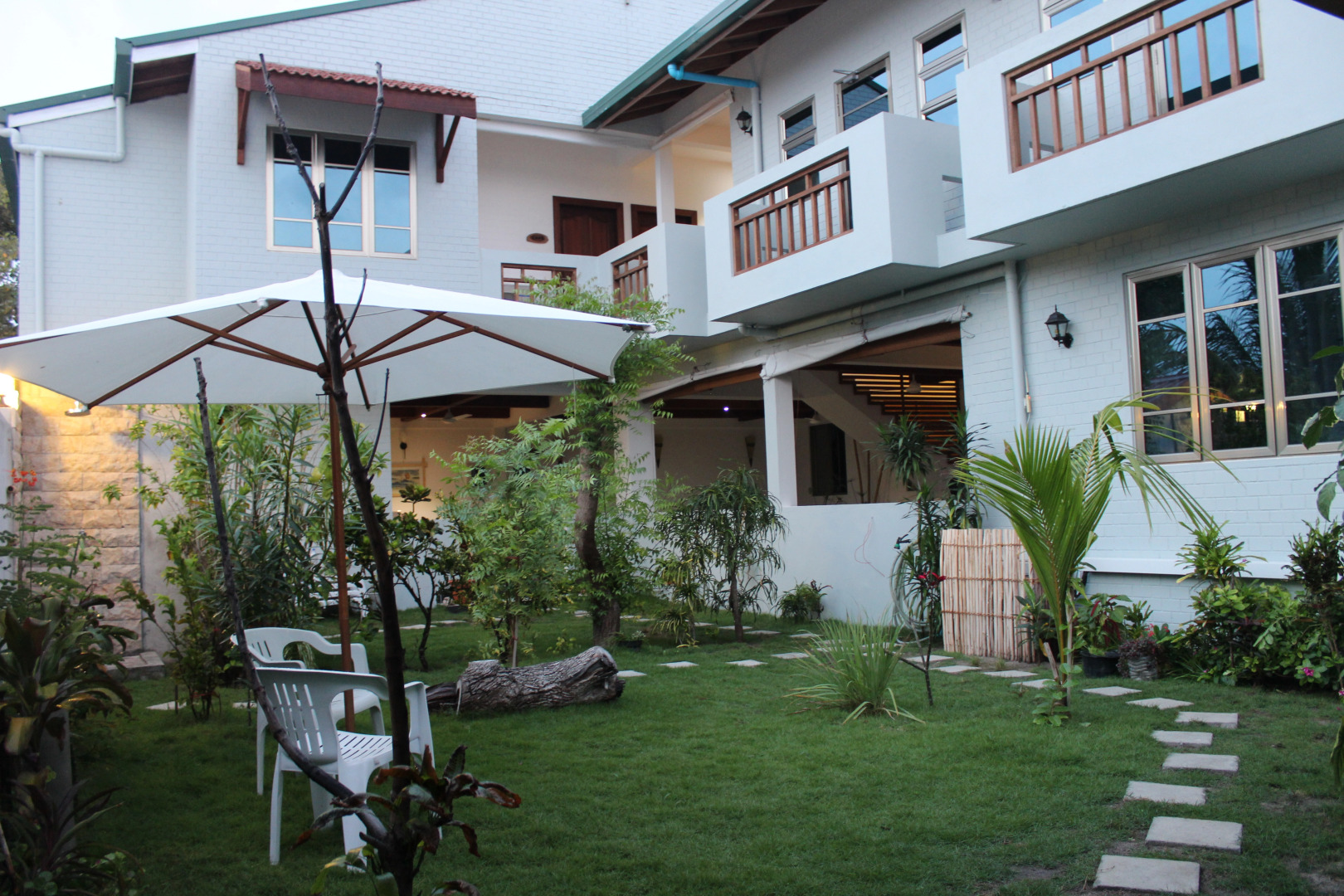 Отель Cerulean View Residence