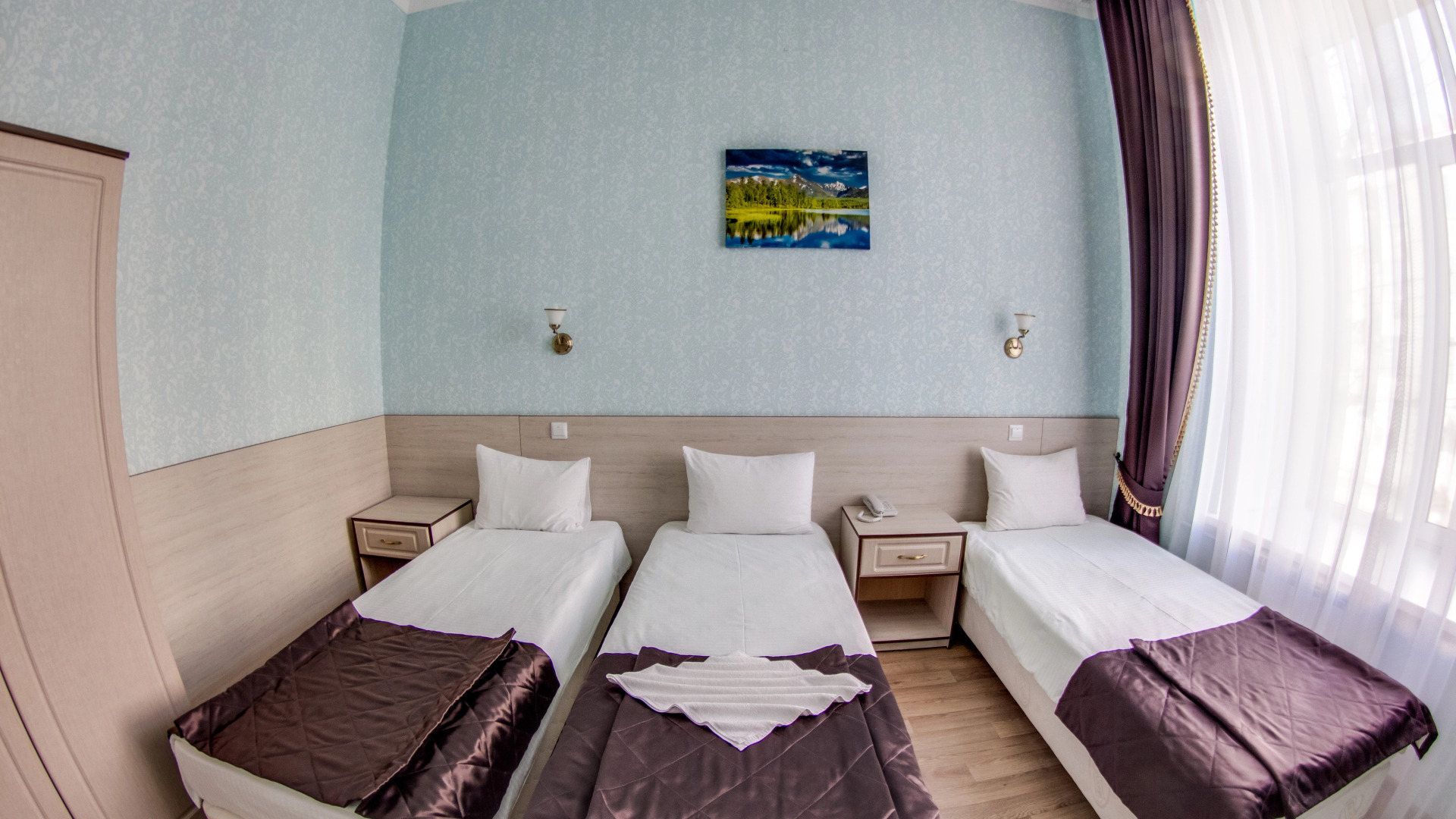 Отель сквер Высоцкого