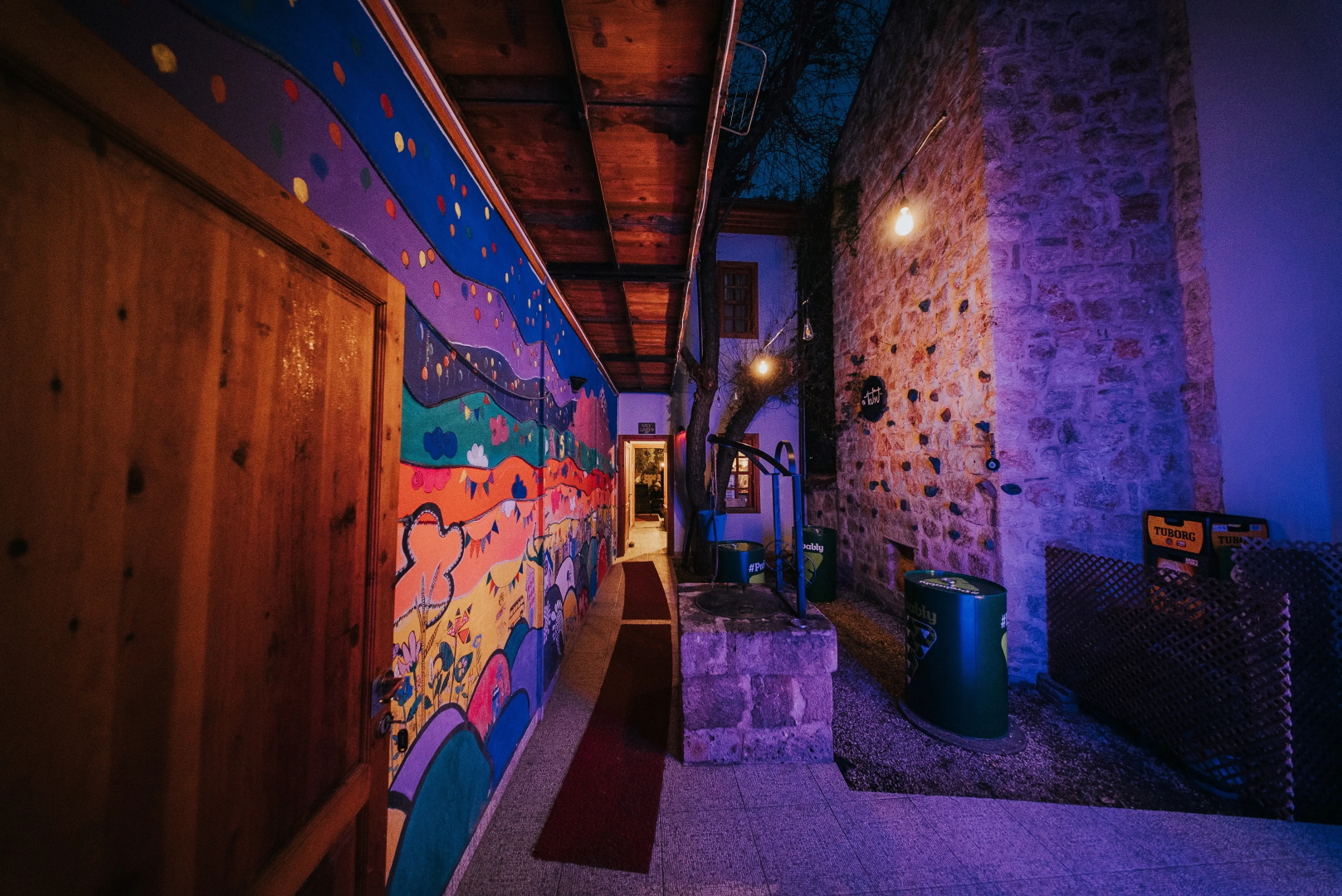 Хостел Kuyu Beergarden