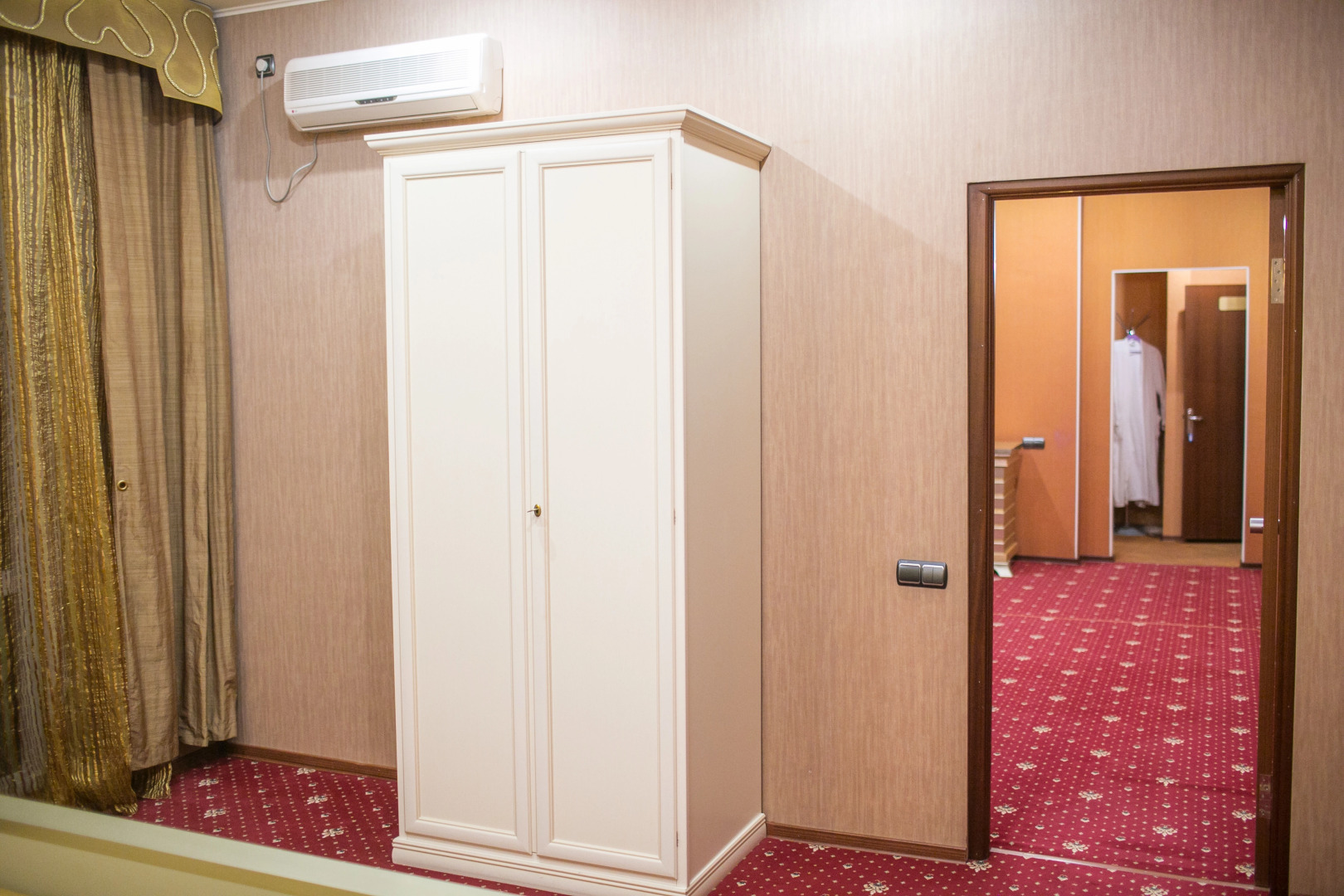 Гостиница Мегаспейс