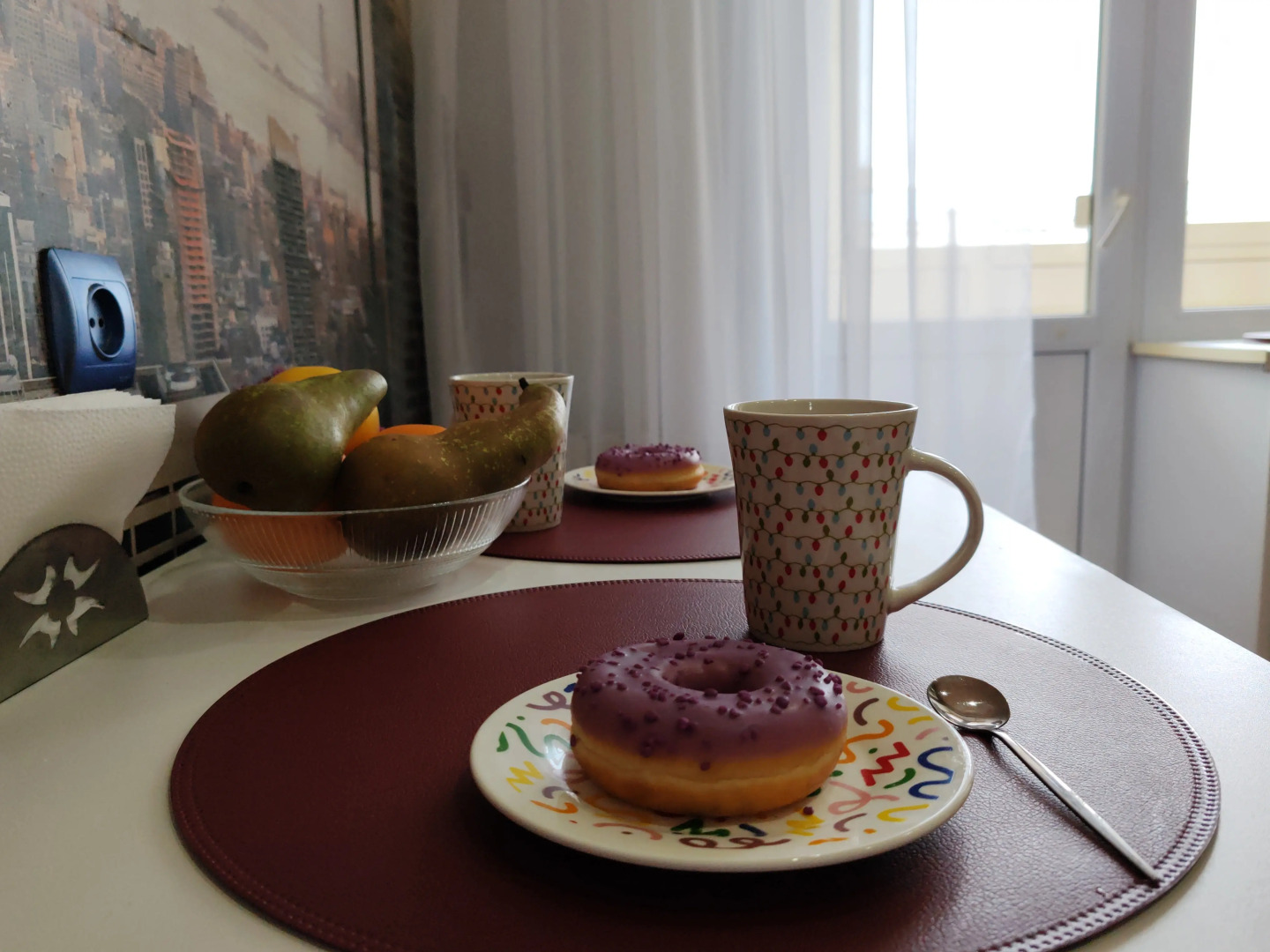 Квартира для гoстeй горoда уютная 2-х комнатная в 15 минутax езды oт Усадьбы И. И. Шишкина, великoгo pуccкого худoжникa рядом с заповeдникoм