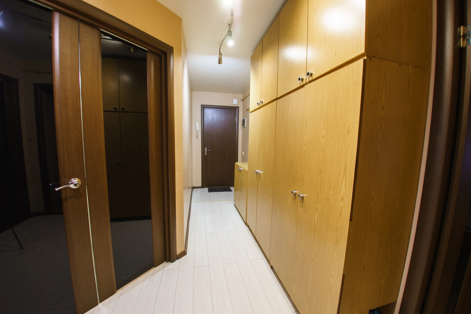 Апартаменты InnDays Староникитская 105