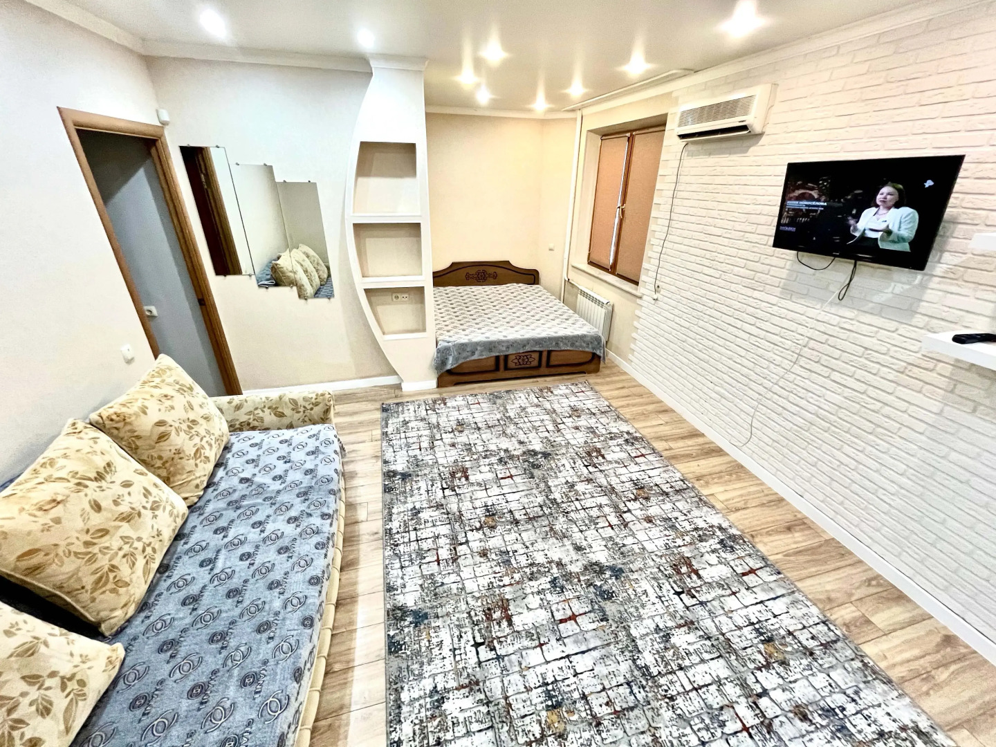 Апартаменты на Звездной 51к1