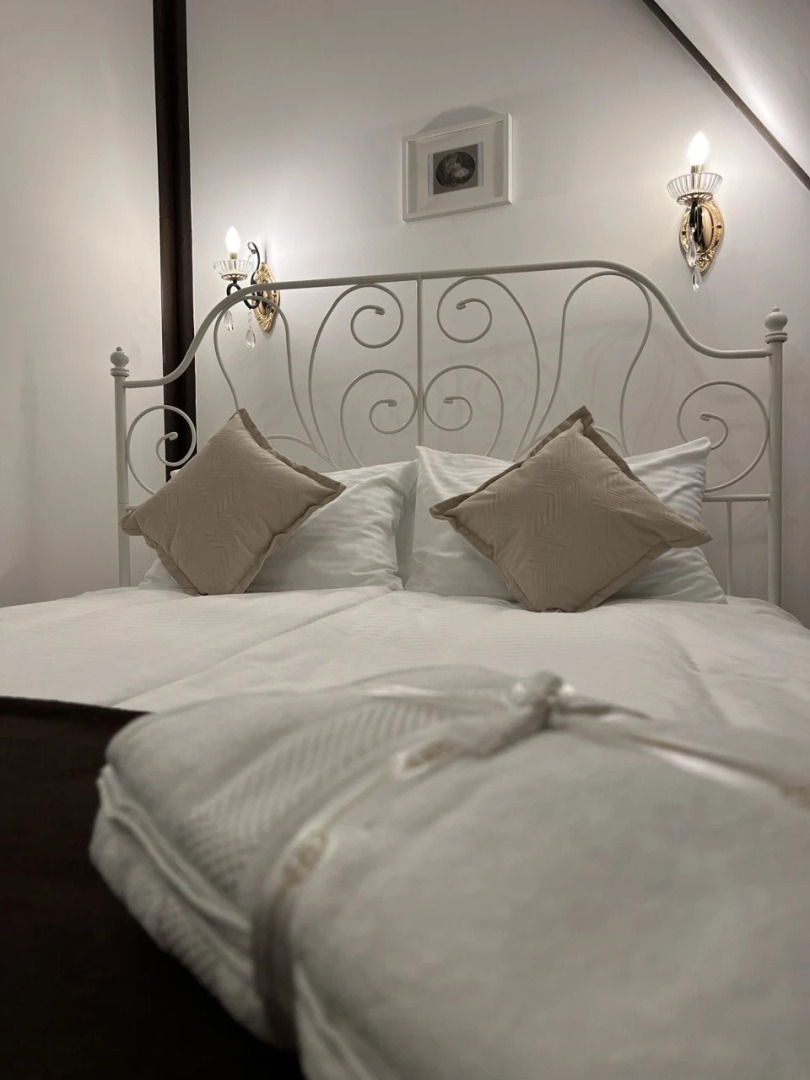 Апартаменты Amber One Apartments