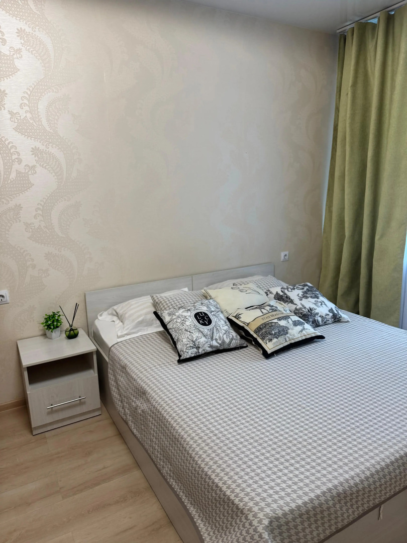 Апартаменты Green на Комарова 45