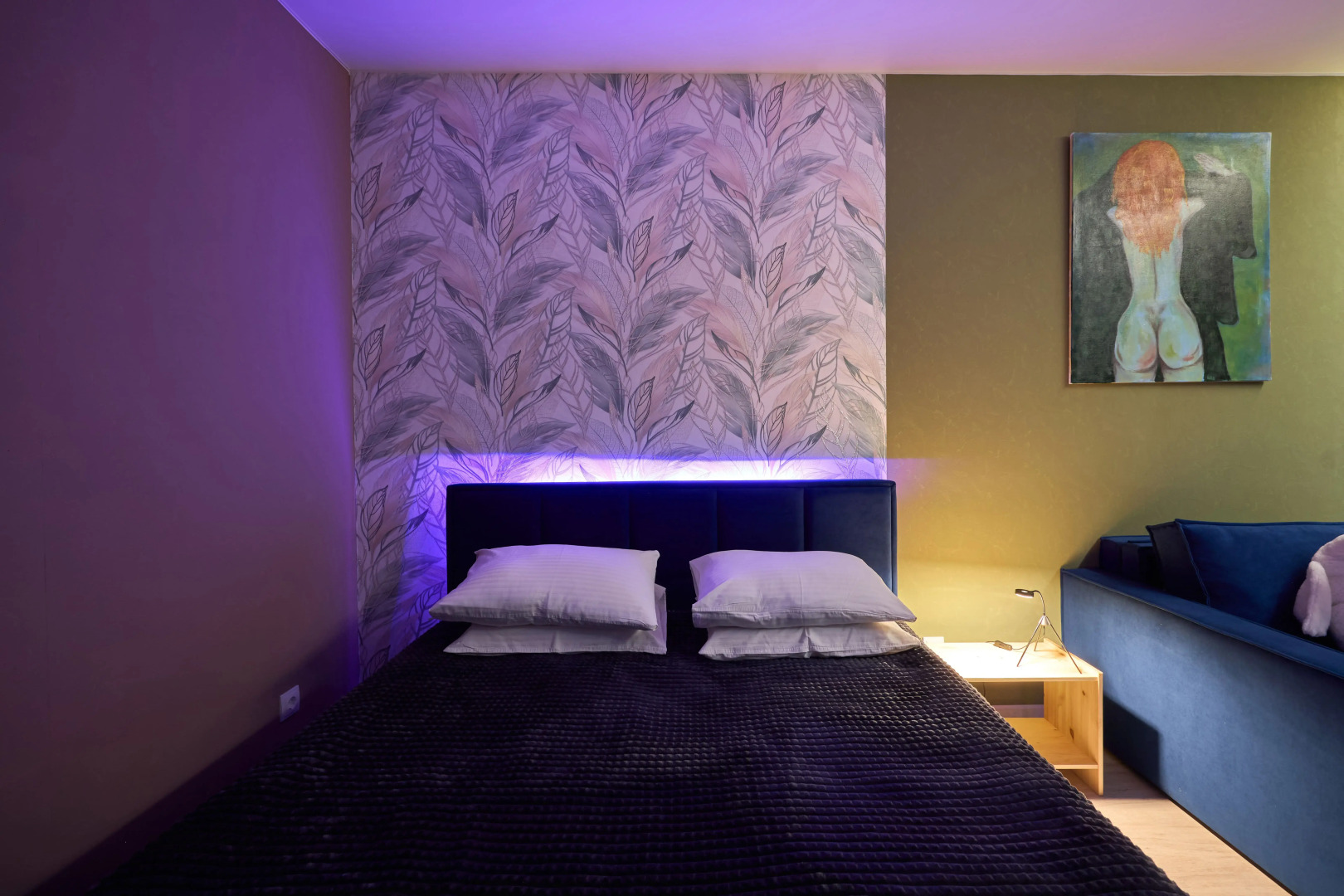 Квартира Зеленая Горка, Подсветка, Веер Молл, Космонавтов