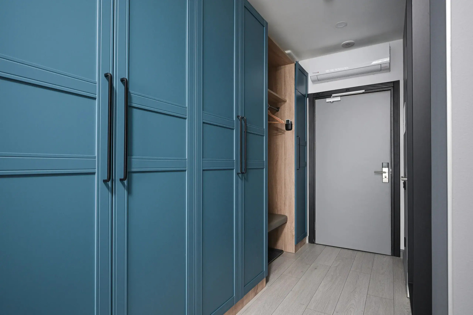 Апартаменты 1912 у площади Александра Невского