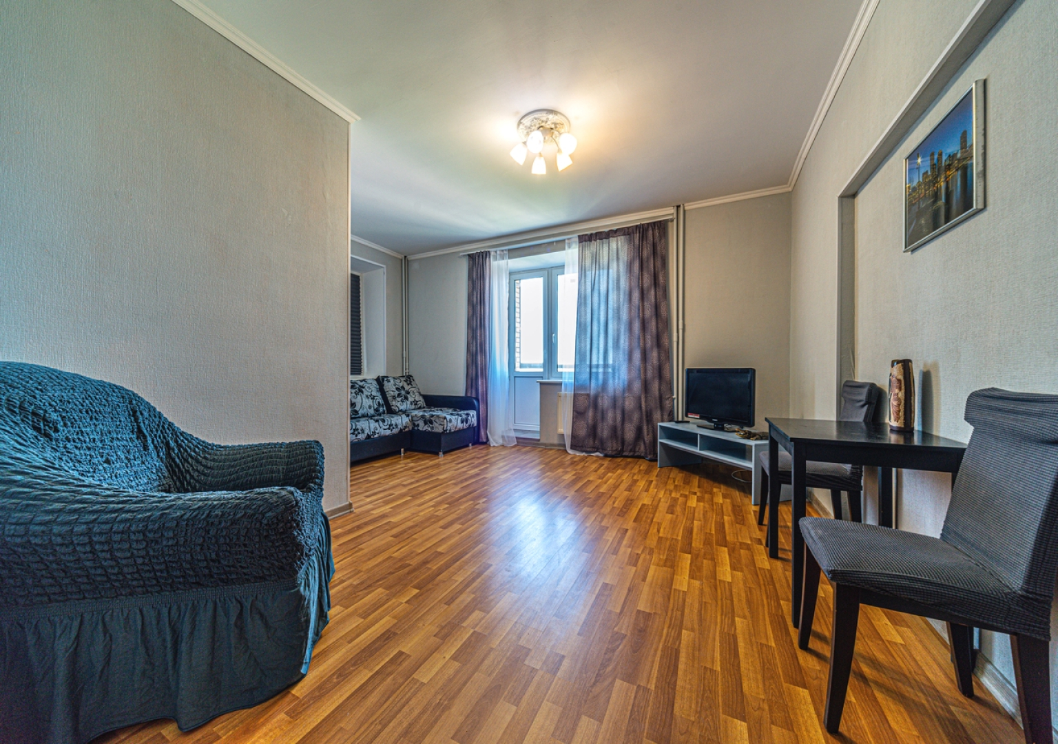 Апартаменты Loft Бухарестская 64