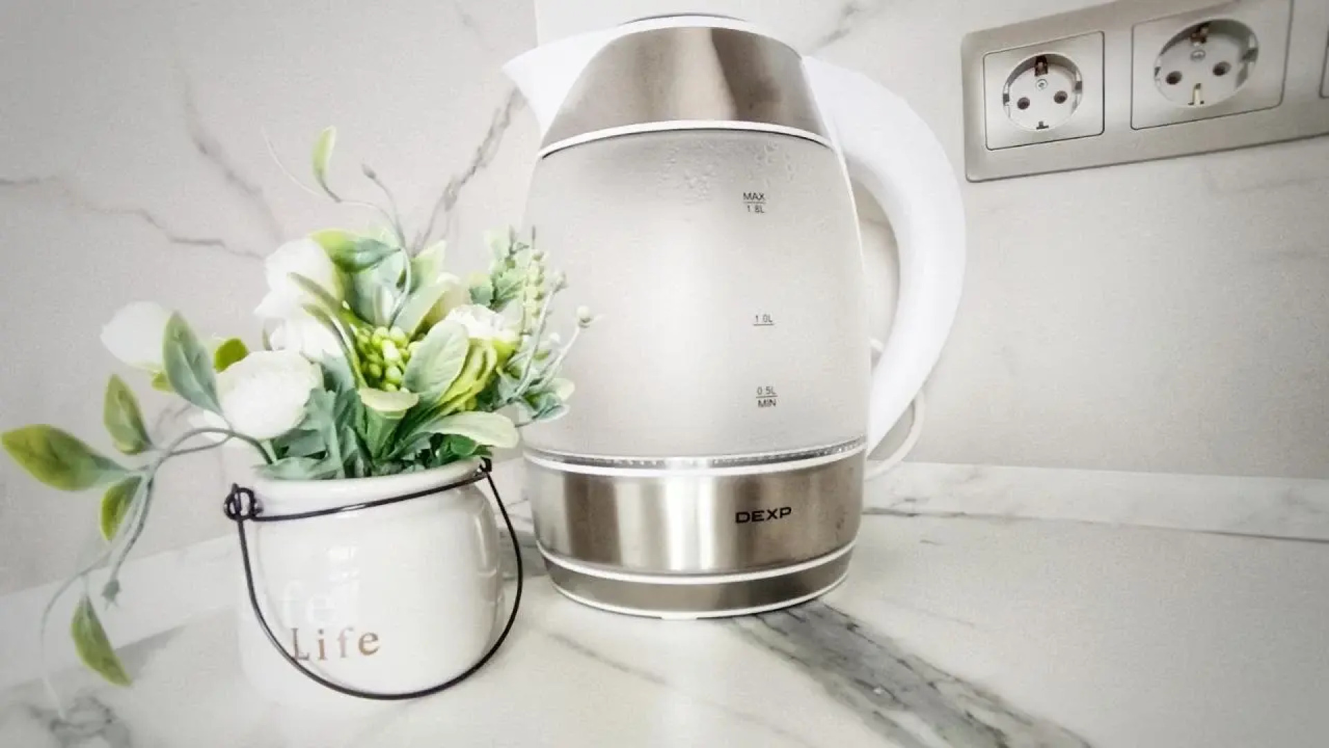 Квартира дизайнерская Renta27 в ЖК Riverdаy