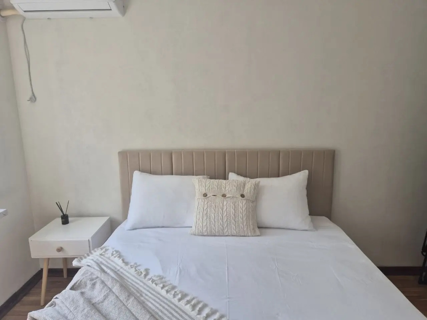 Квартира Двушка с раздельными комнатами рядом с парком, садом и сквером