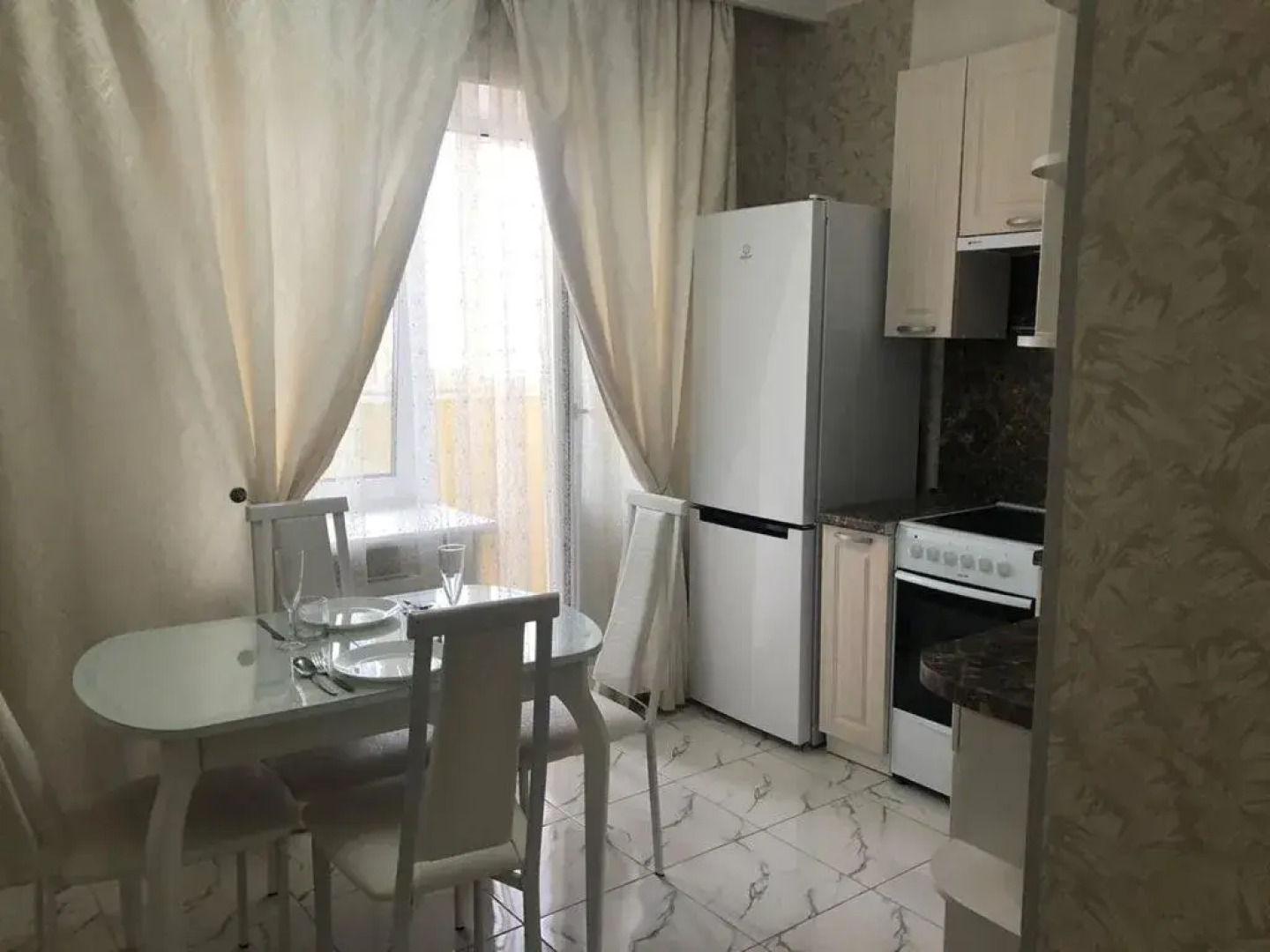 Апартаменты 059_Проспект Октября 93