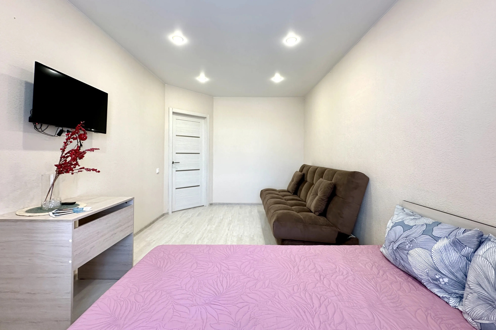 Апартаменты в новостройке с удобным выездом на Сибур