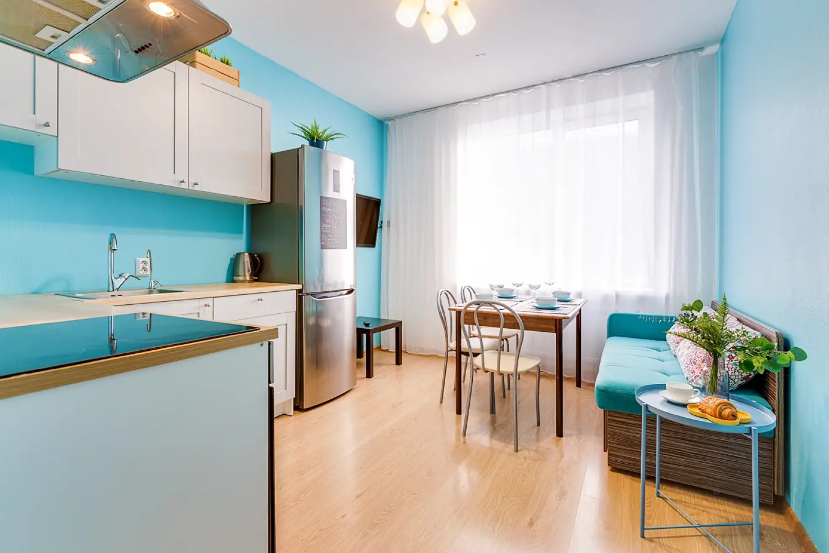 Апартаменты LikeHomeAparts на Европейском