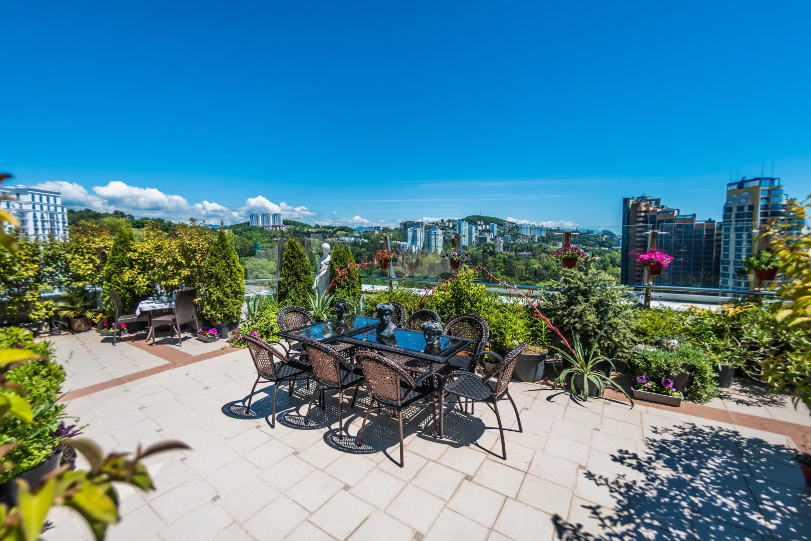 Вилла пентхаус с бассейном