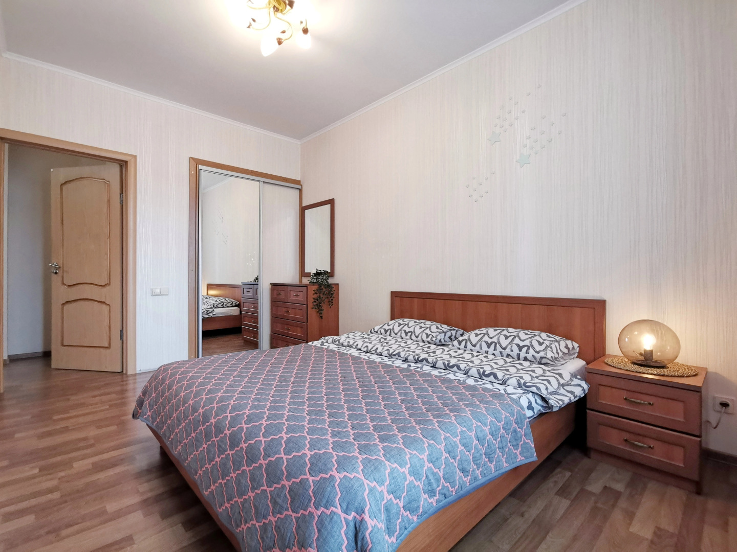 Апартаменты Уютные и просторные в современном районе