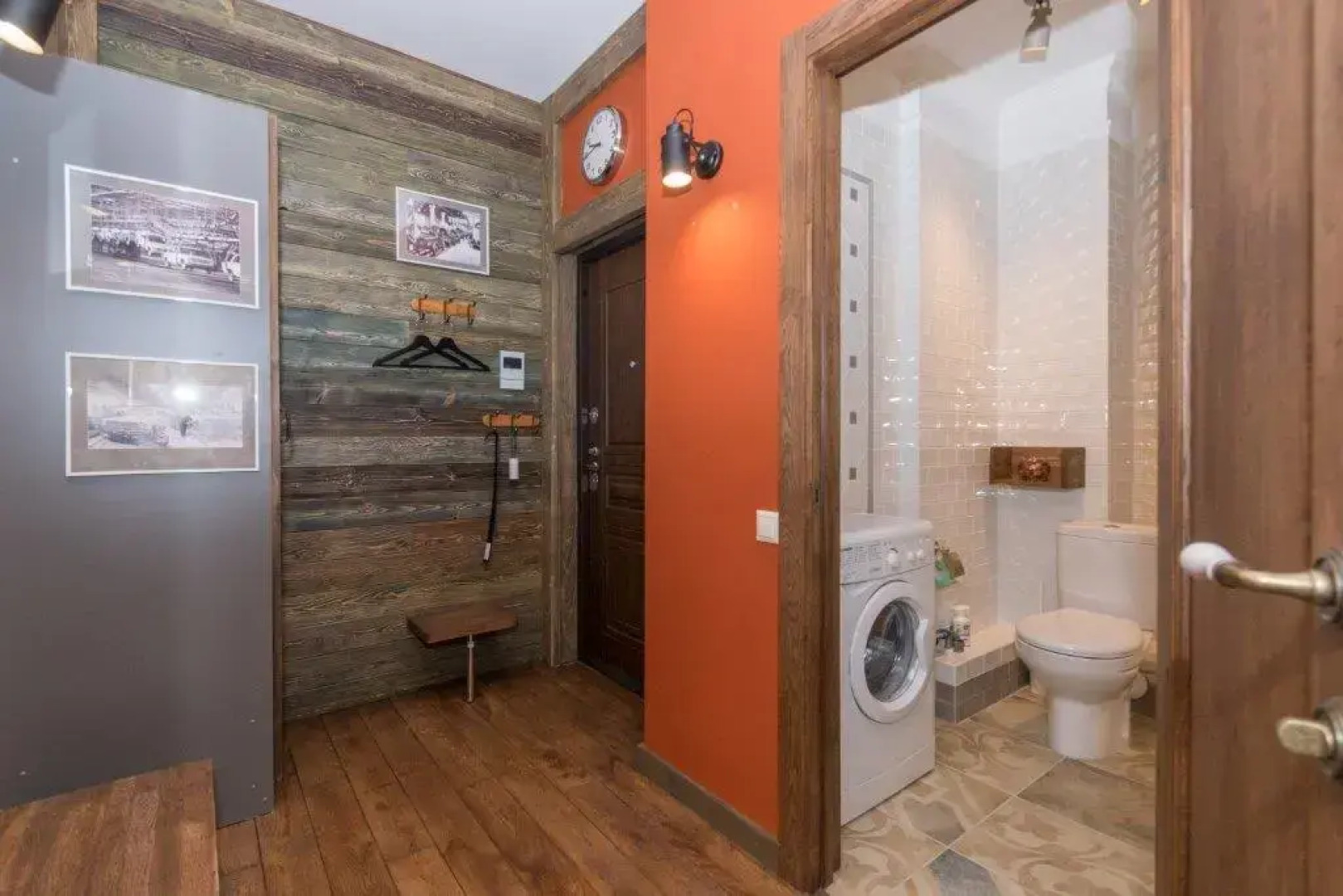 Апартаменты в Центре Города у Нарымского Сквера 1