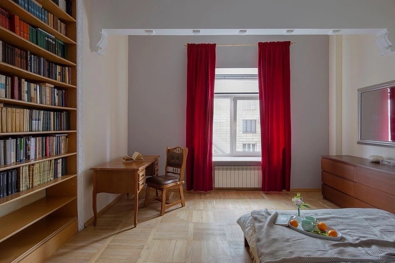 Квартира на Петровской Набережной