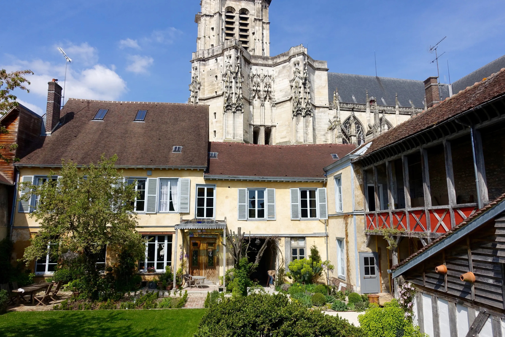 Le Jardin de la Cathédrale