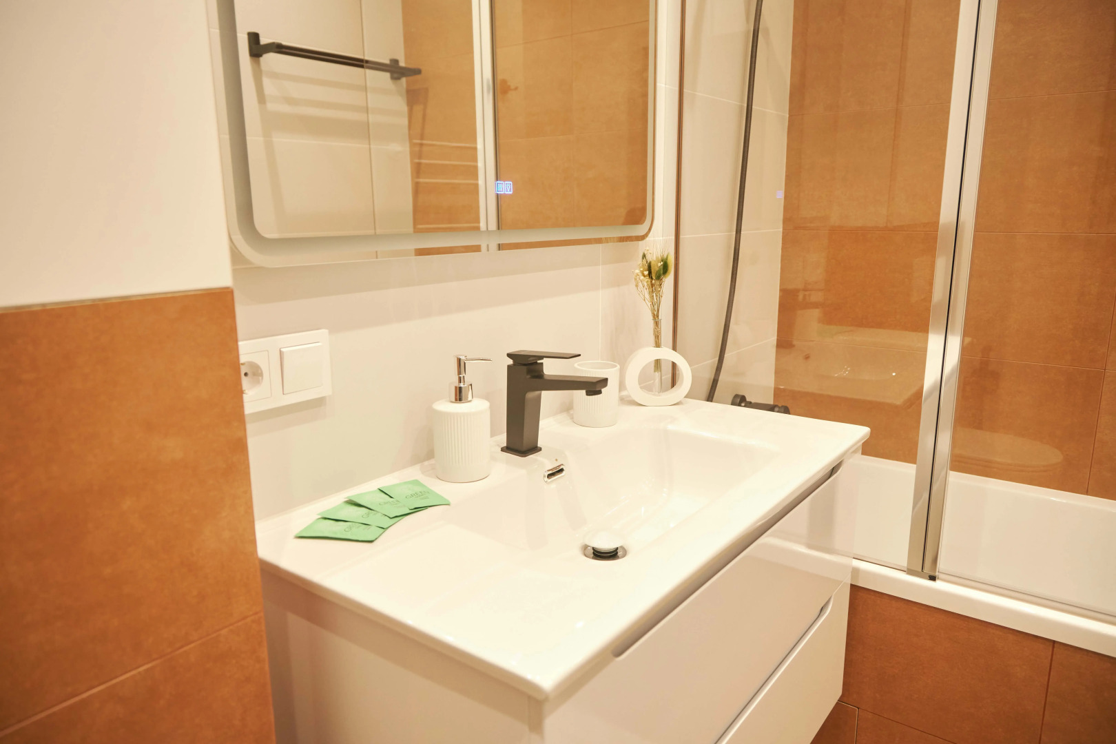 Апартаменты 2-к квартира