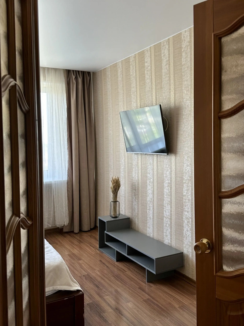 Апартаменты на 100летии 128а на 4х человек