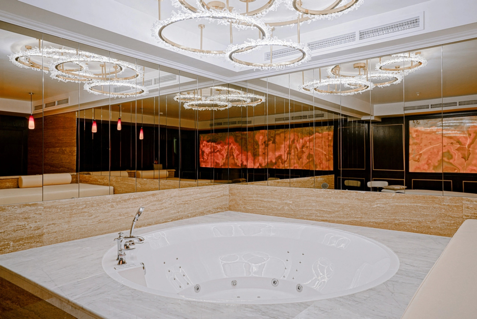 Отель Tsar Palace Luxury Hotel & SPA