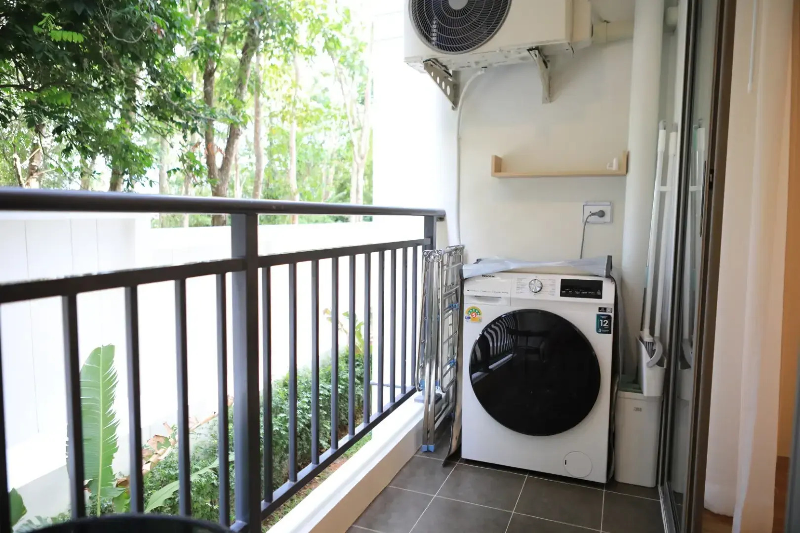 Квартира Милая с бассейном рядом с морем