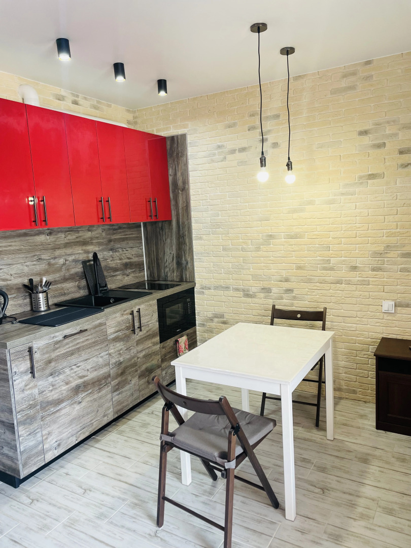 Апартаменты на Счастливом переулке