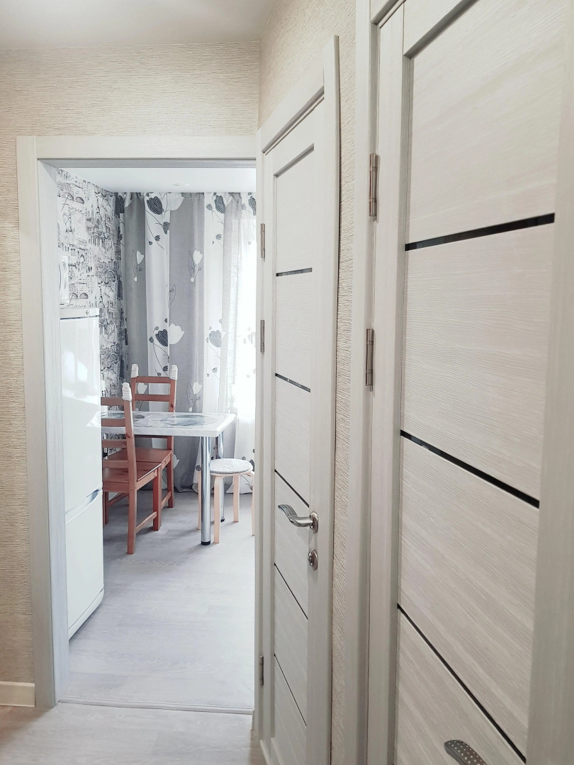 Апартаменты 2х комнатная квартира на 50 лет Октября