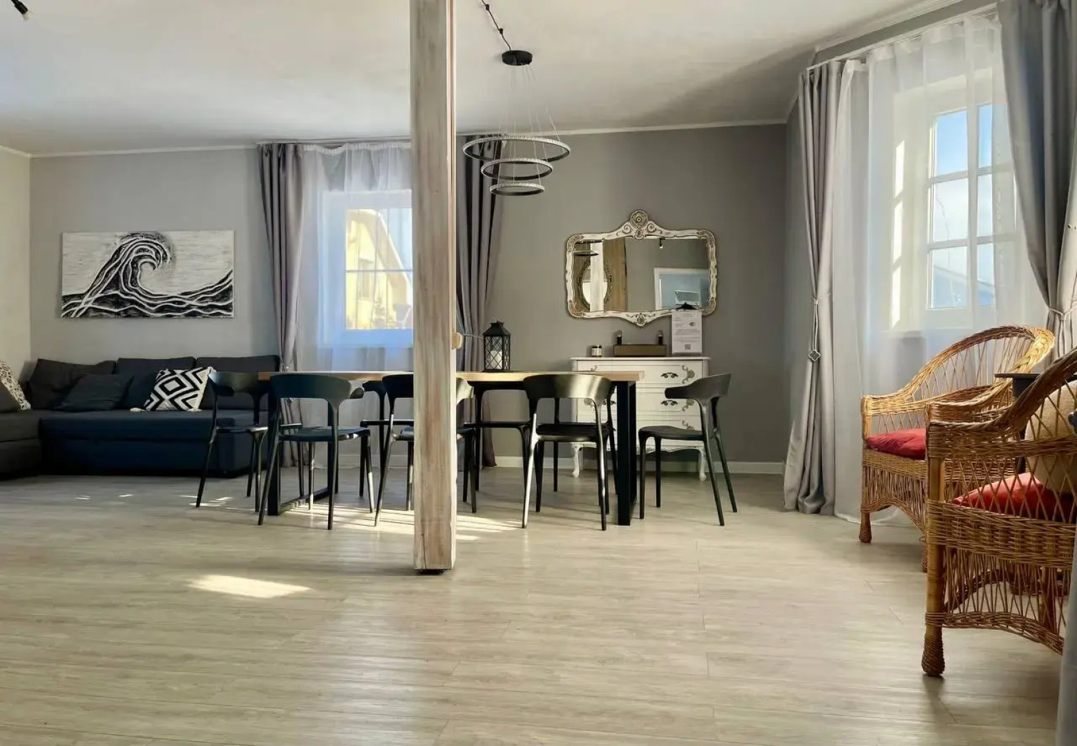 Частный дом с камином и баней