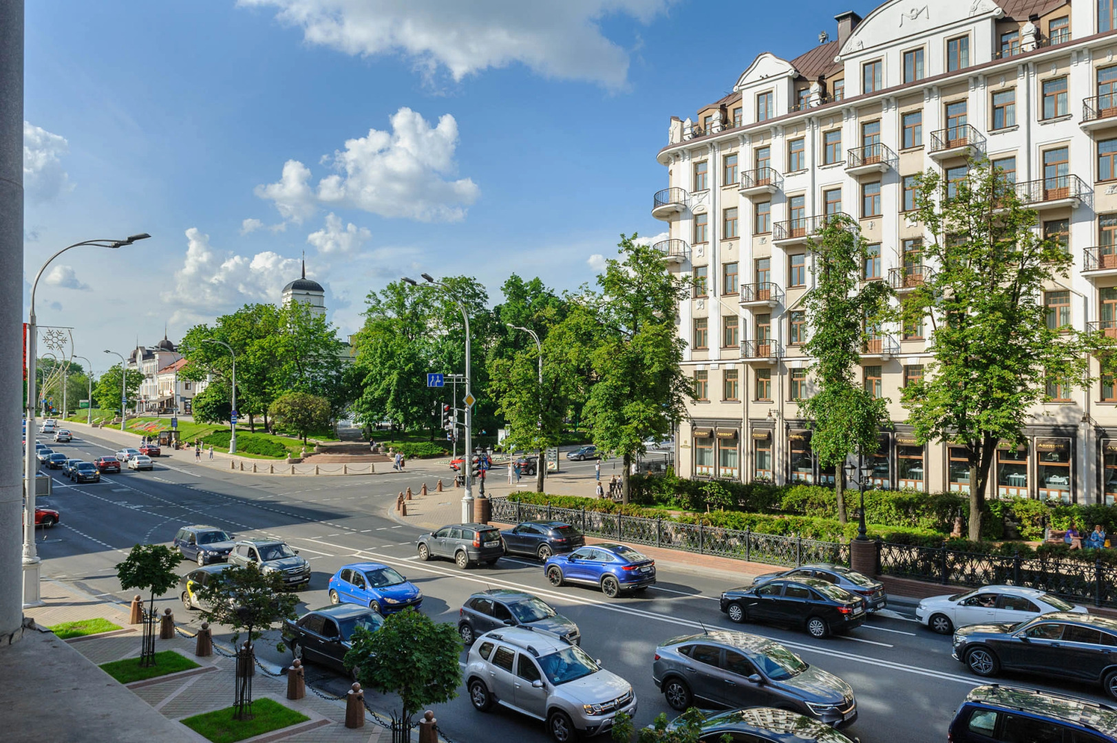 Апартаменты 2-комнатные HomeApart Ленина, 2