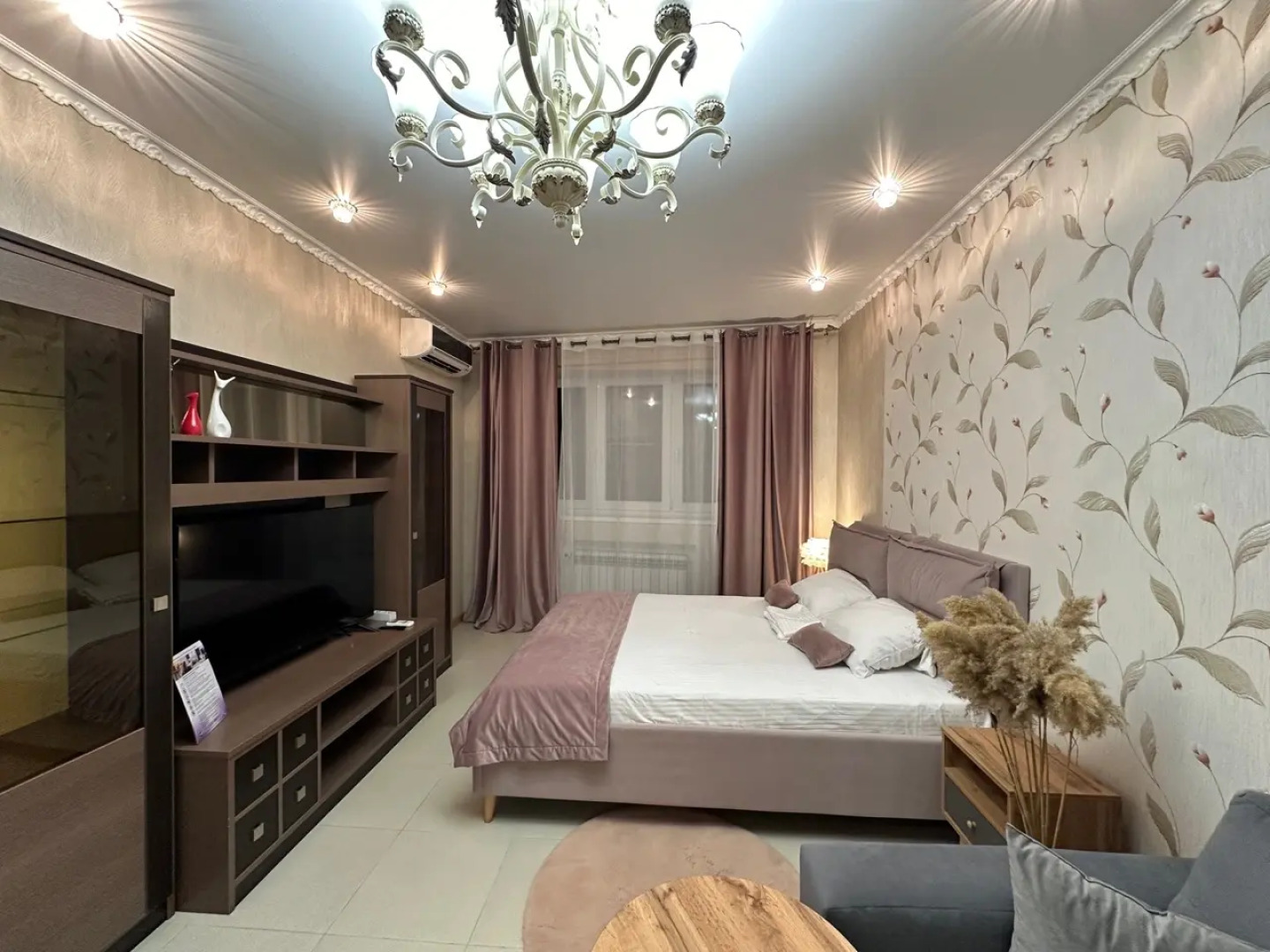 Апартаменты Роскошная Квартира ЖК"Октябрьский"